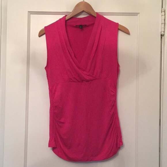 Cable & Gauge Hot Pink Surplice V-Neck Sleeveless M - Picture 1 of 3